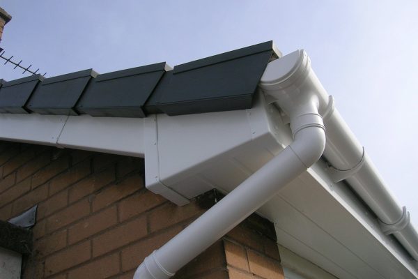 pvc gutter 3